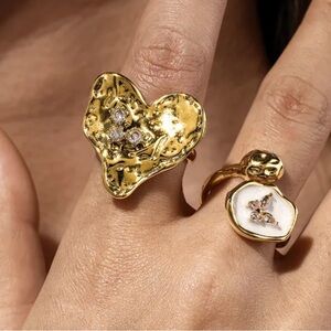 Gold Heart Ring with Crystals - Women Jewelry